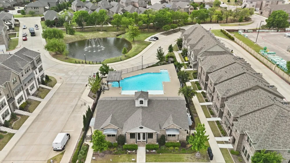 215 Suma Drive Euless, TX 76040
