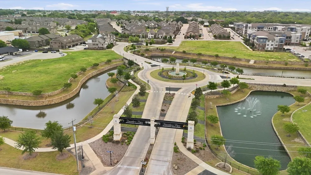 215 Suma Drive Euless, TX 76040