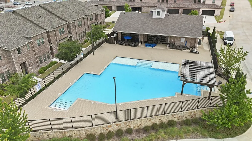215 Suma Drive Euless, TX 76040