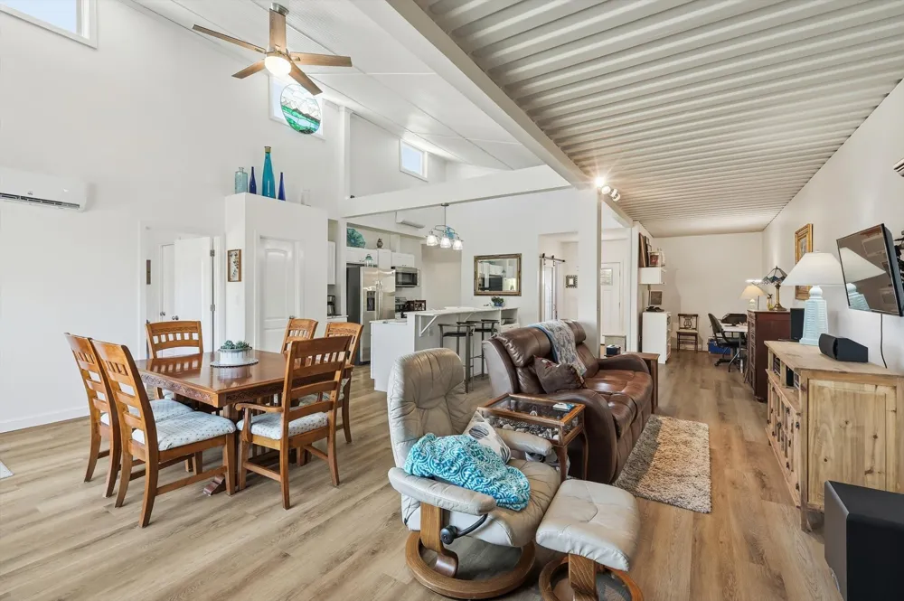 395 Lone Trail Rhome, TX 76078