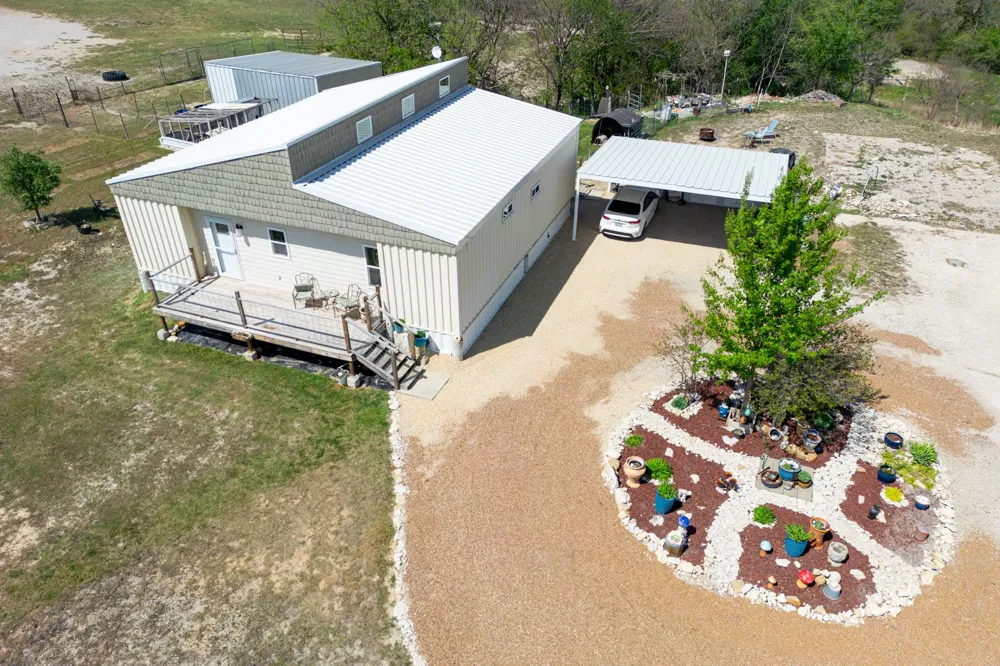 395 Lone Trail Rhome, TX 76078
