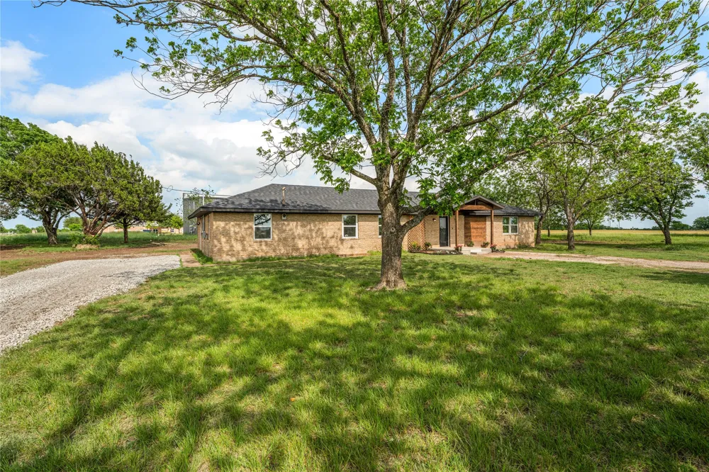 1265 Houston Street Lorena, TX 76655