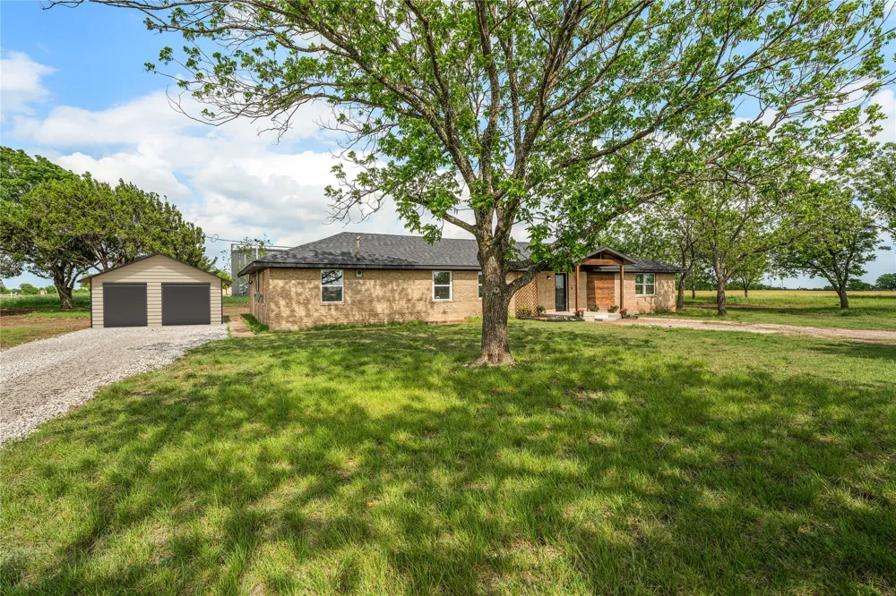 1265 Houston Street Lorena, TX 76655