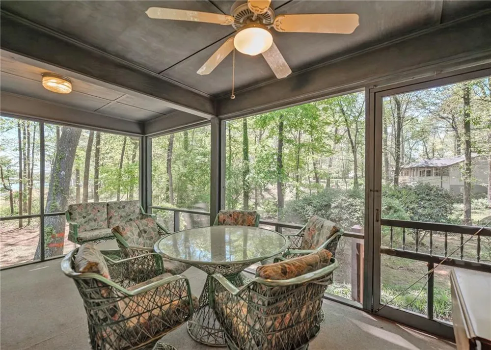 7 Old Oak Trail Hartwell, GA 30643