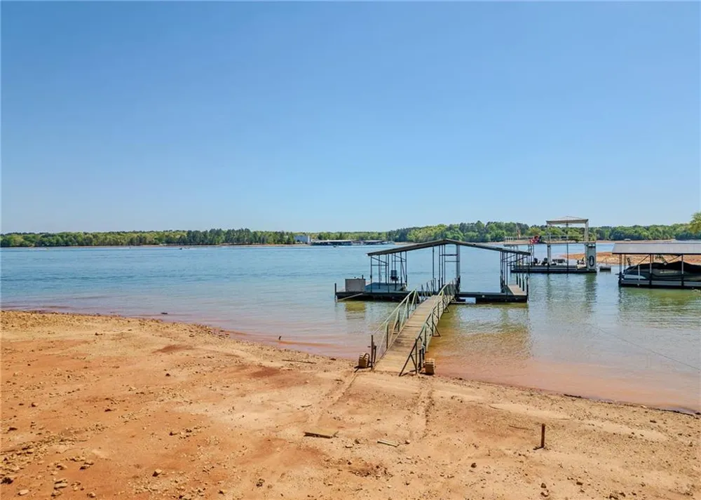 7 Old Oak Trail Hartwell, GA 30643