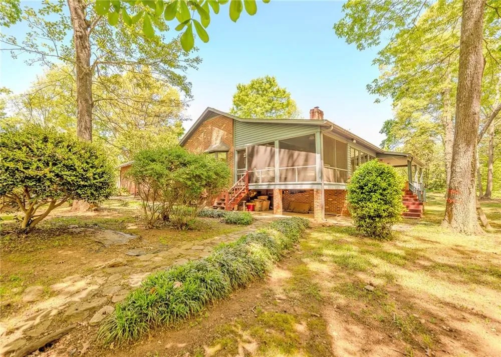7 Old Oak Trail Hartwell, GA 30643