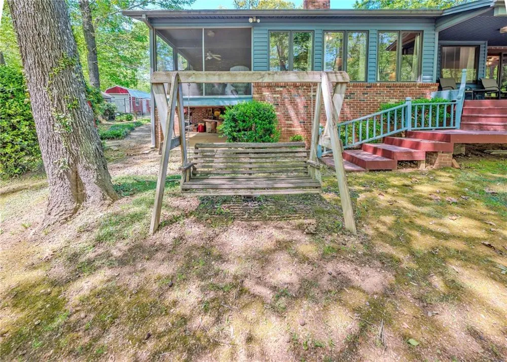 7 Old Oak Trail Hartwell, GA 30643