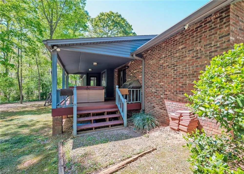7 Old Oak Trail Hartwell, GA 30643