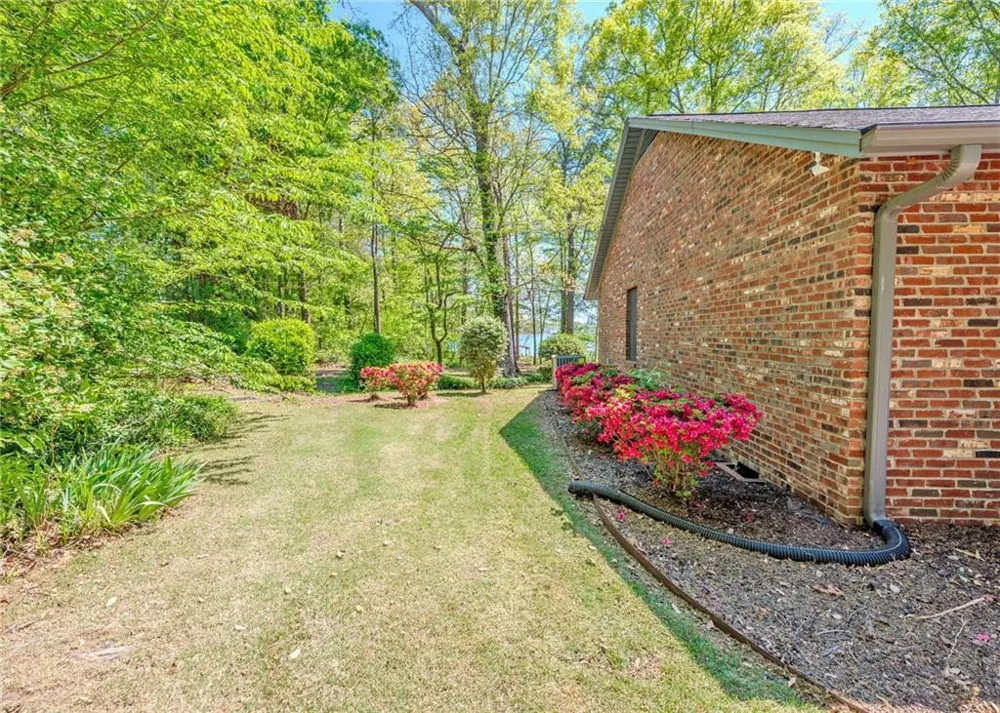 7 Old Oak Trail Hartwell, GA 30643