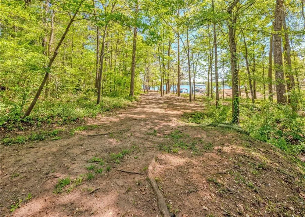 7 Old Oak Trail Hartwell, GA 30643