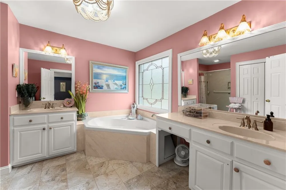 4841 Cobb Griffin Gillsville, GA 30543