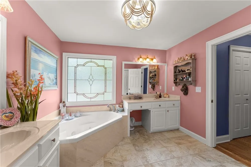 4841 Cobb Griffin Gillsville, GA 30543