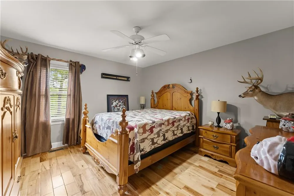 4841 Cobb Griffin Gillsville, GA 30543