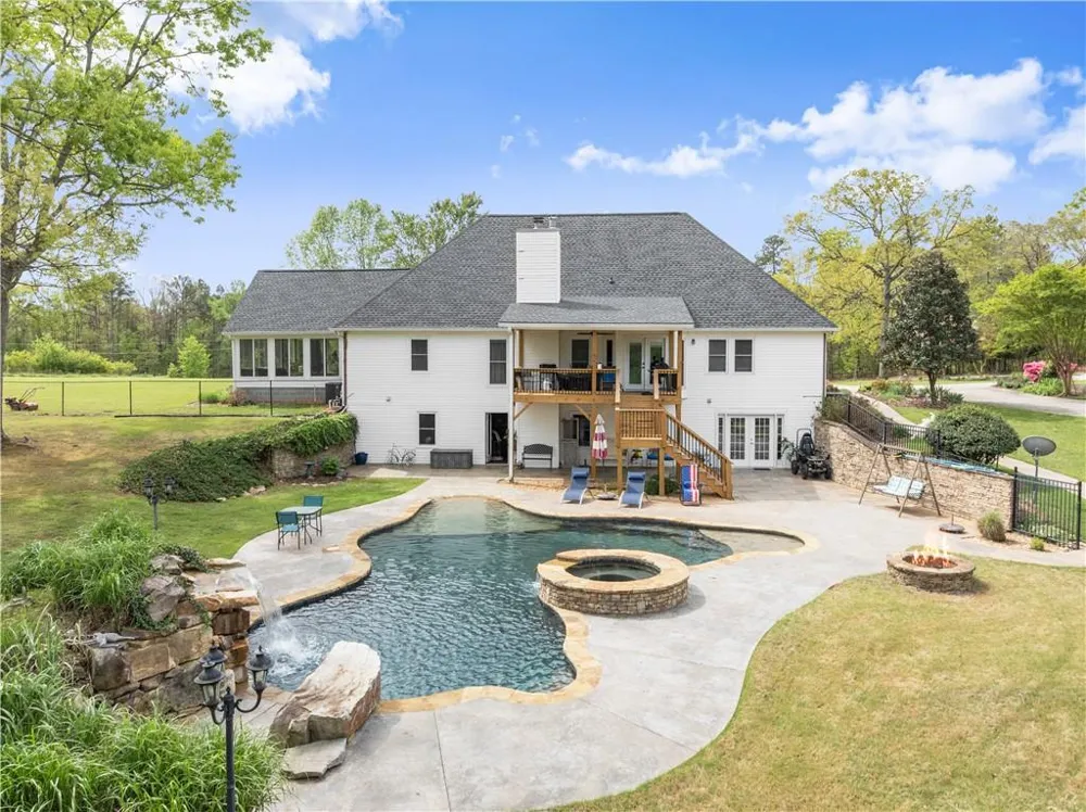 4841 Cobb Griffin Gillsville, GA 30543
