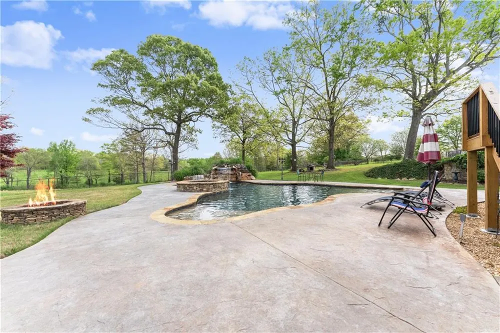 4841 Cobb Griffin Gillsville, GA 30543