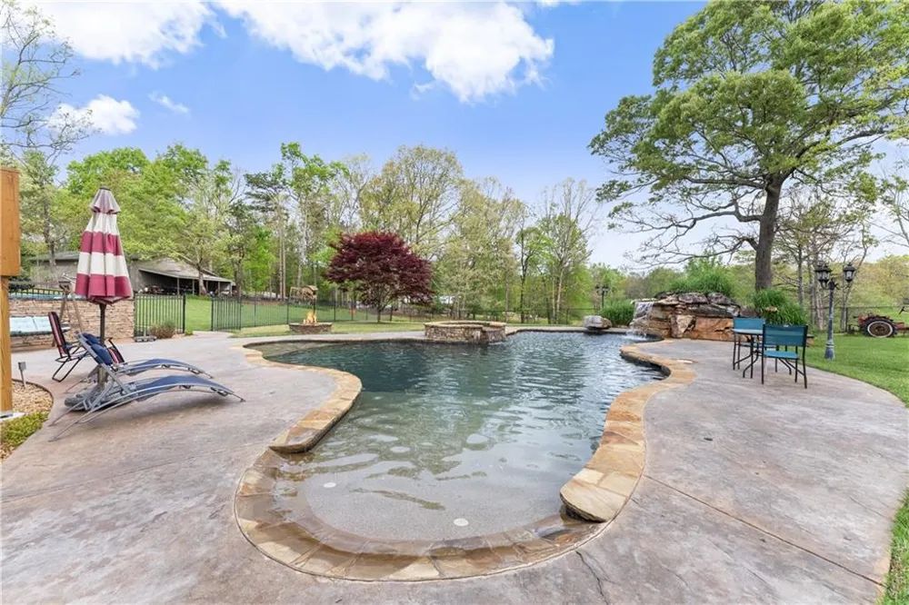 4841 Cobb Griffin Gillsville, GA 30543