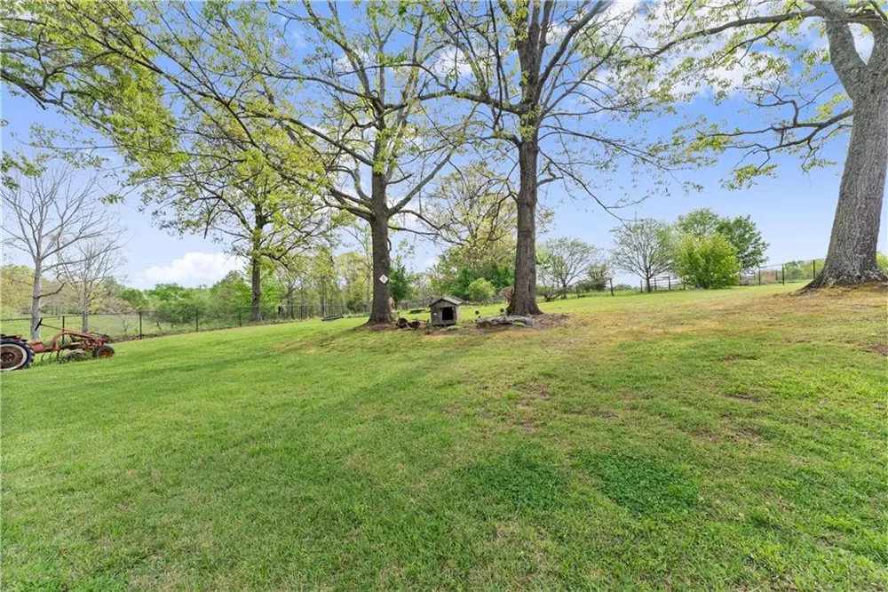 4841 Cobb Griffin Gillsville, GA 30543