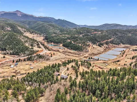 220 Rocky Mountain View