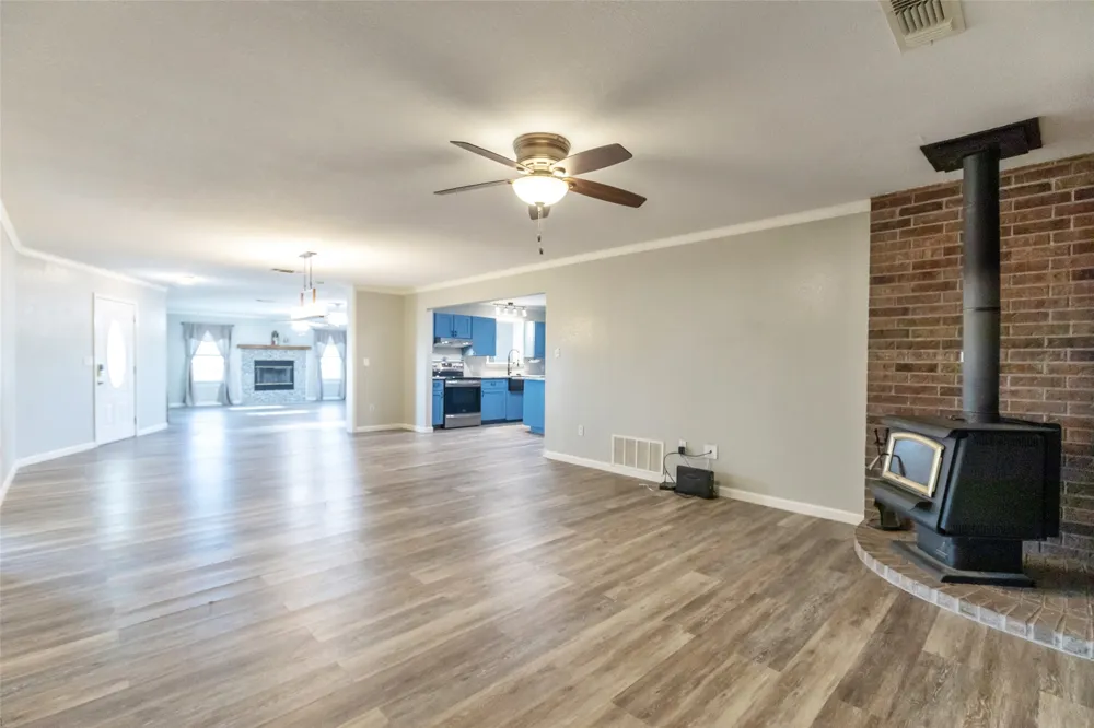 12831 Fm-880 Cross Plains, TX 76443