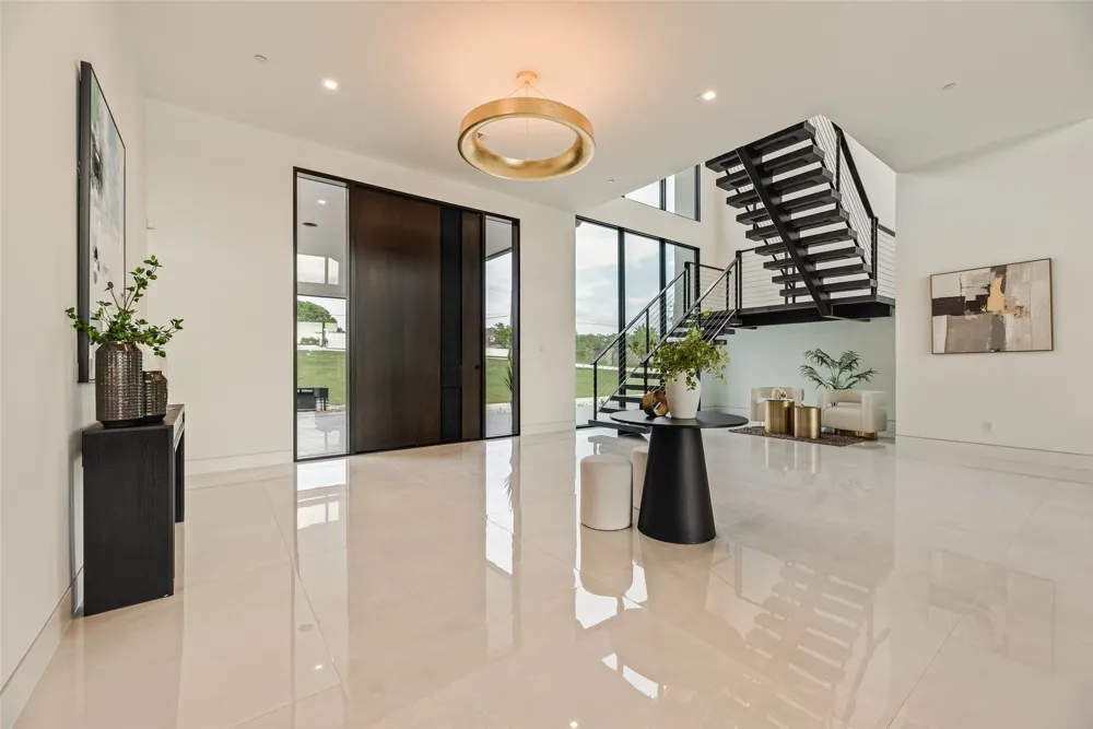 410 S White Chapel Boulevard Southlake, TX 76092