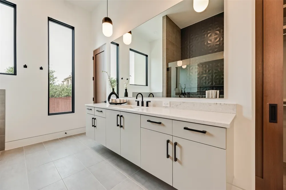 410 S White Chapel Boulevard Southlake, TX 76092