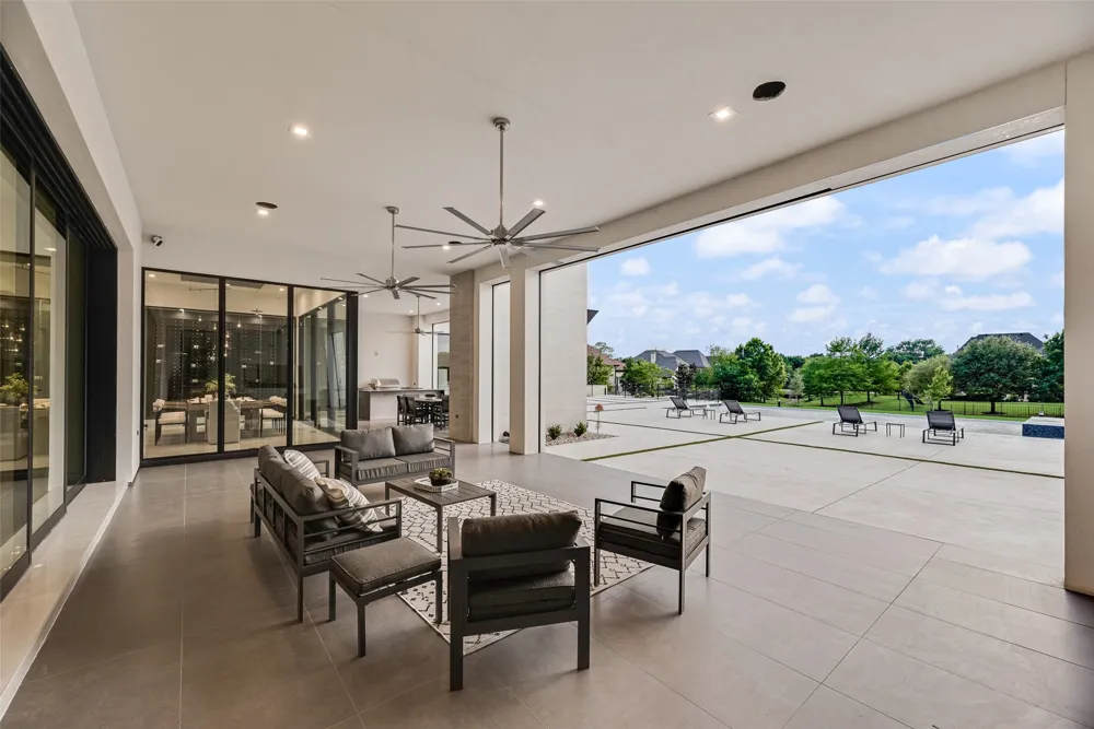 410 S White Chapel Boulevard Southlake, TX 76092