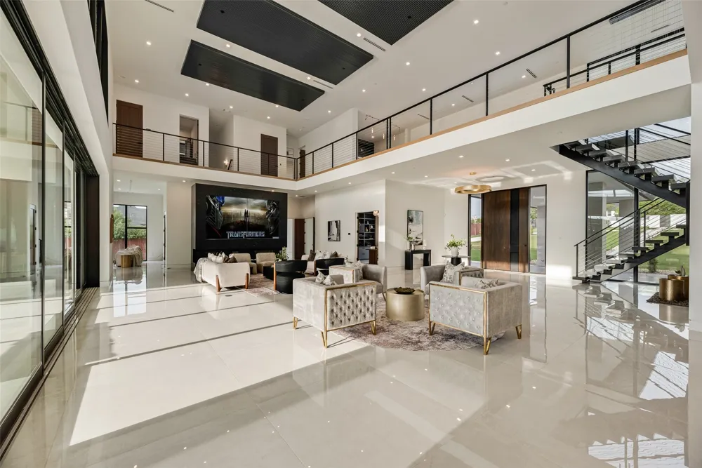 410 S White Chapel Boulevard Southlake, TX 76092