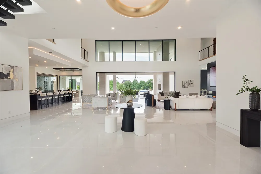 410 S White Chapel Boulevard Southlake, TX 76092
