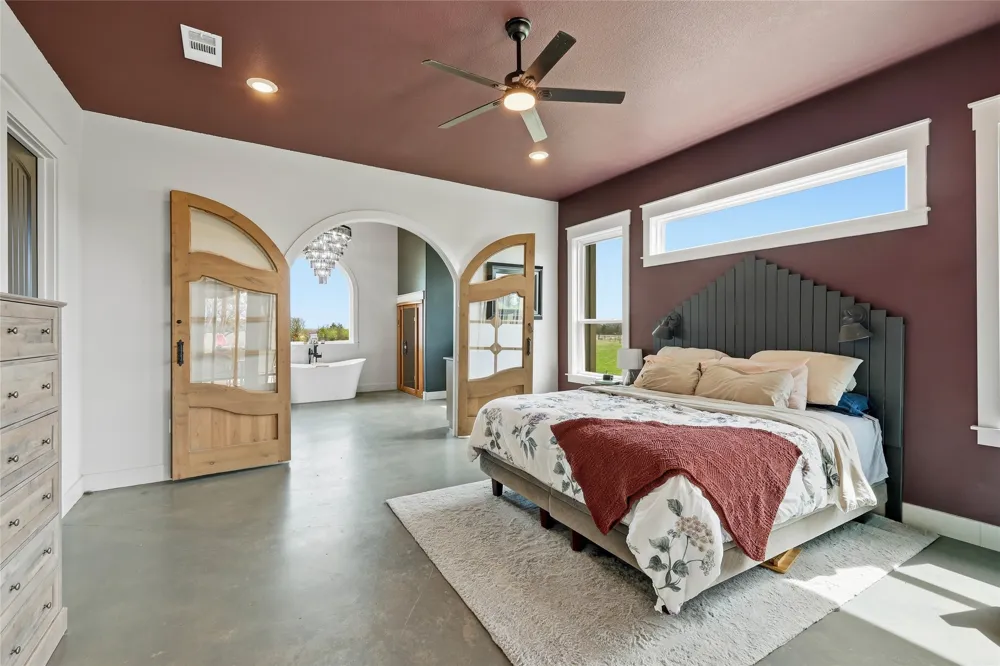 3988 Lake Valley Road Sunset, TX 76270