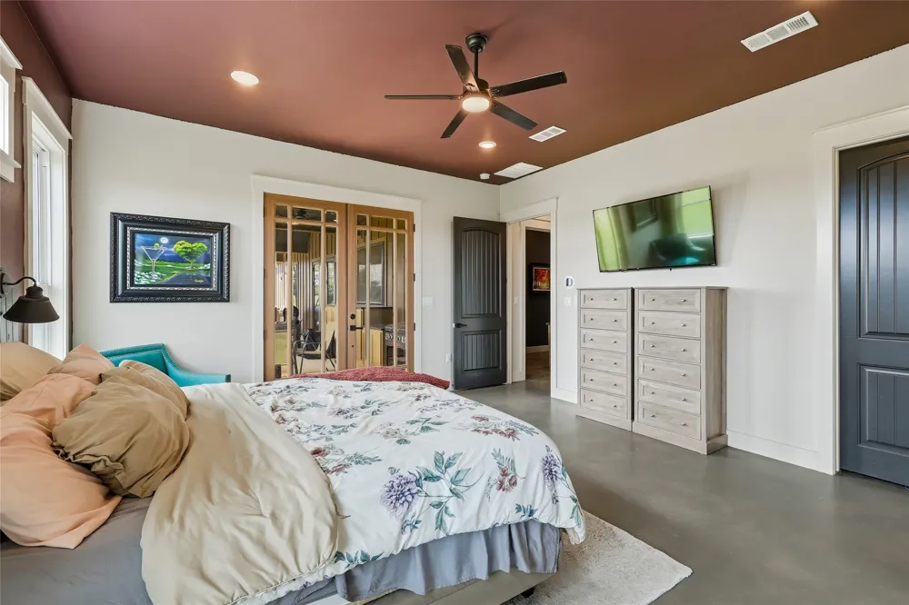 3988 Lake Valley Road Sunset, TX 76270