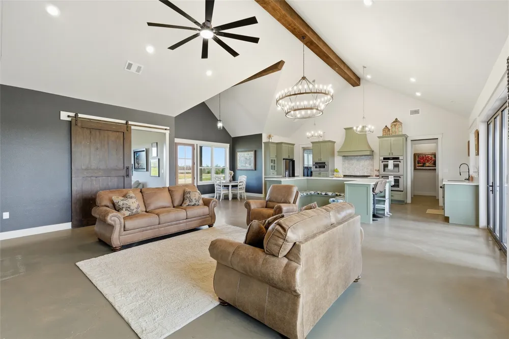 3988 Lake Valley Road Sunset, TX 76270
