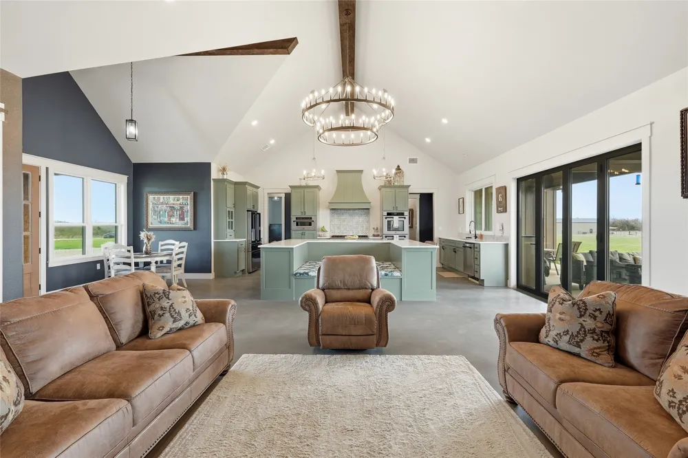 3988 Lake Valley Road Sunset, TX 76270
