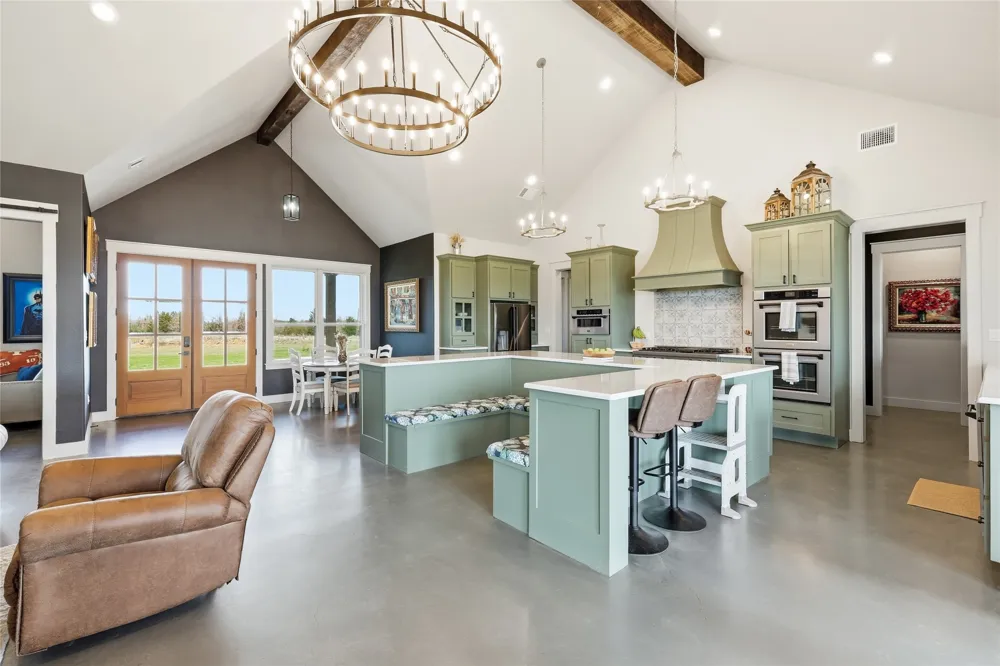 3988 Lake Valley Road Sunset, TX 76270