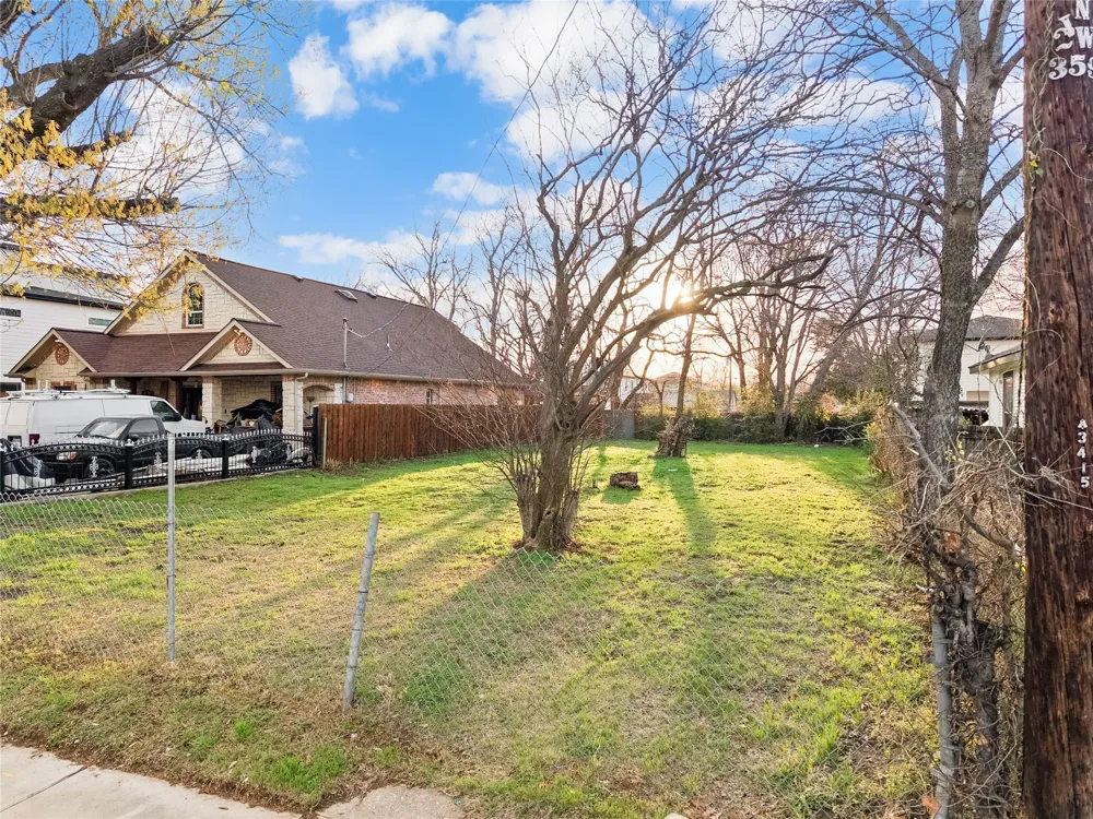 3415 Crossman Avenue Dallas, TX 75212