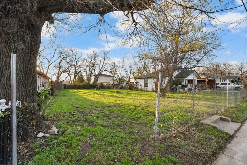 3415 Crossman Avenue Dallas, TX 75212