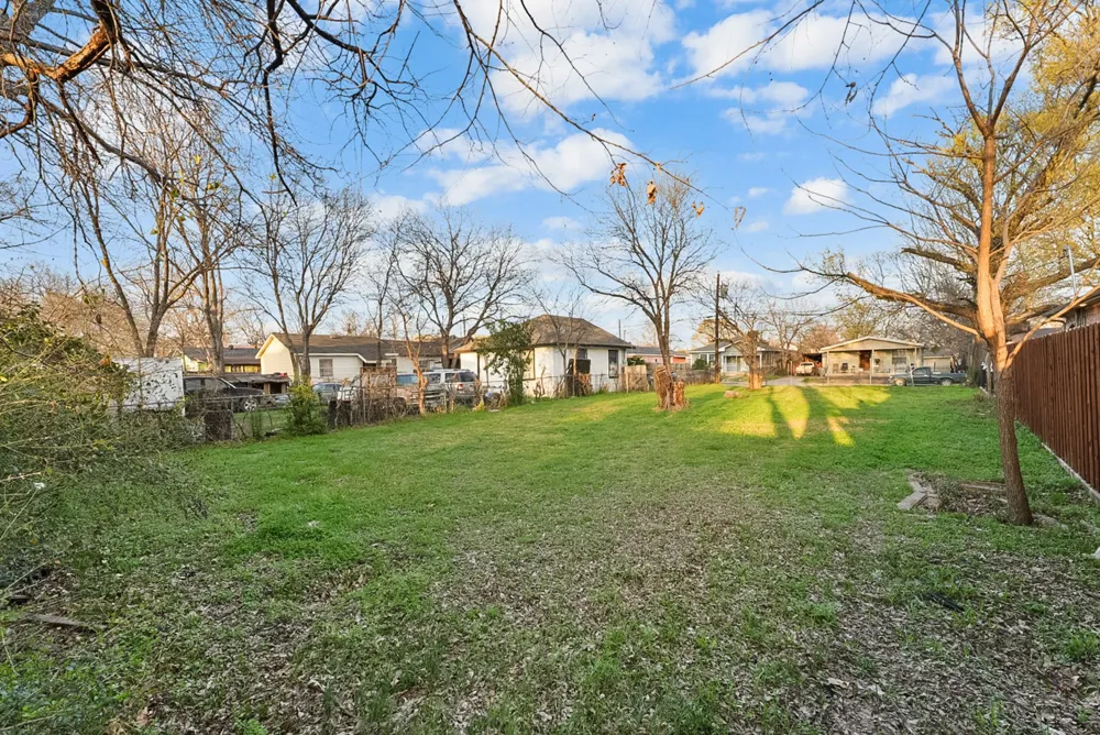 3415 Crossman Avenue Dallas, TX 75212