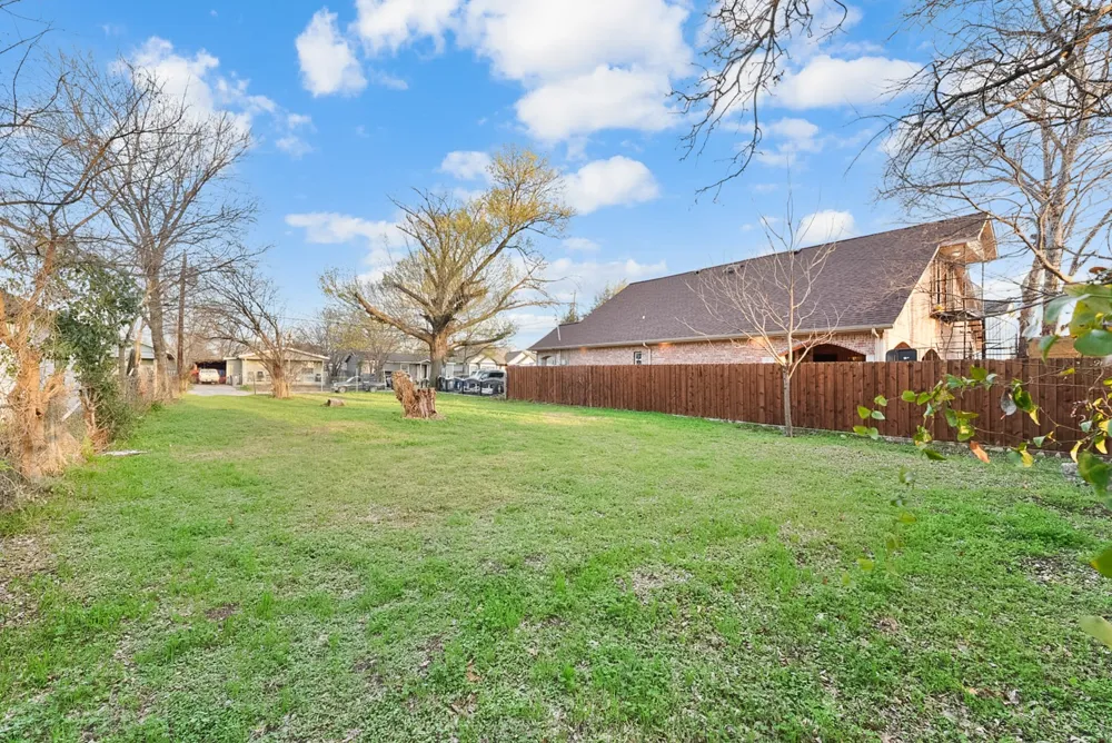 3415 Crossman Avenue Dallas, TX 75212