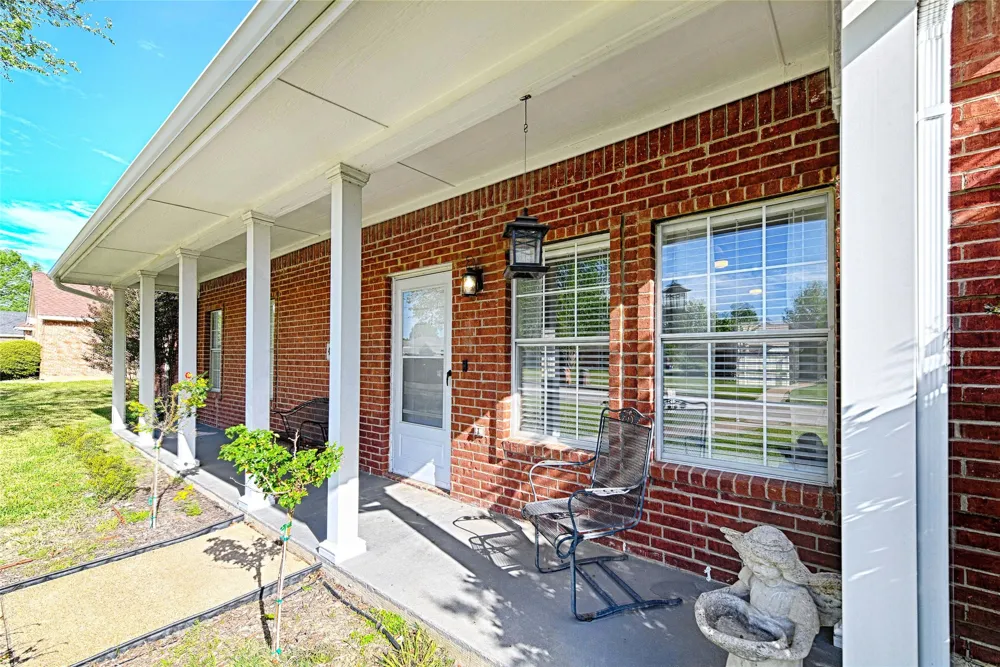 4805 Hunters Ridge Drive Sachse, TX 75048