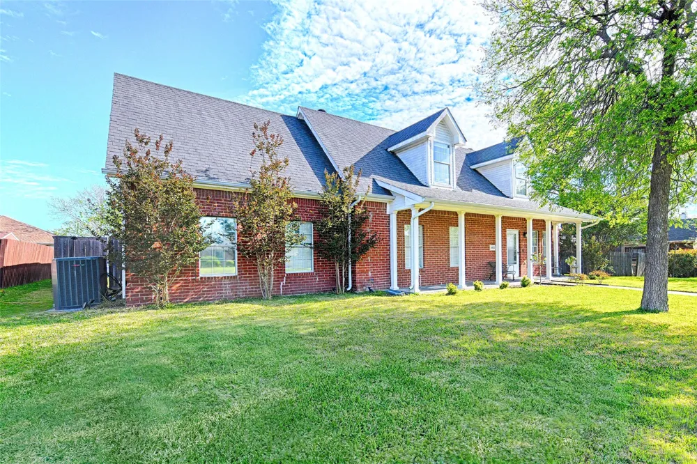 4805 Hunters Ridge Drive Sachse, TX 75048