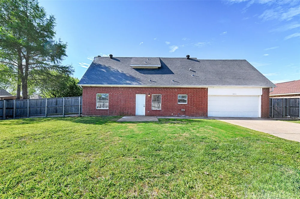 4805 Hunters Ridge Drive Sachse, TX 75048