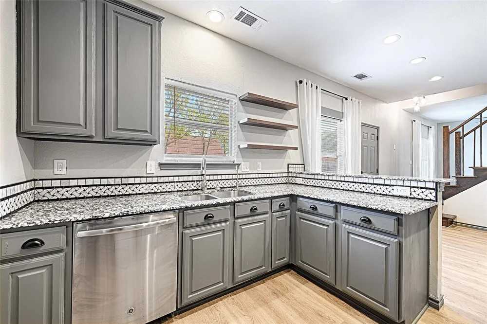 4805 Hunters Ridge Drive Sachse, TX 75048