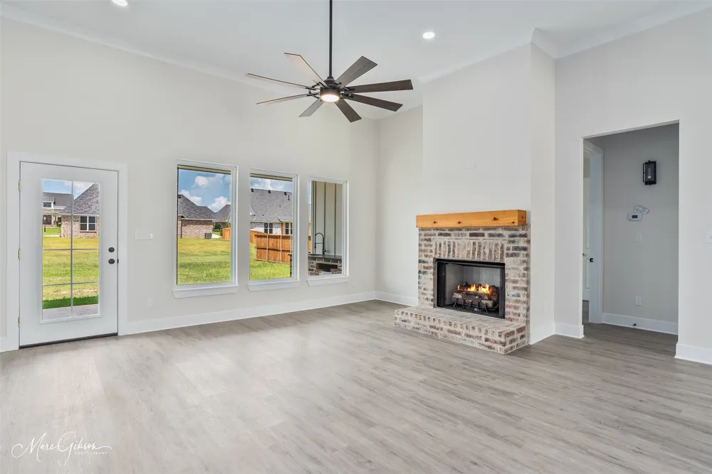 154 Laurel Valley Lane Stonewall, LA 71078