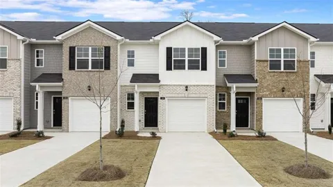 212 Kenmore Circle