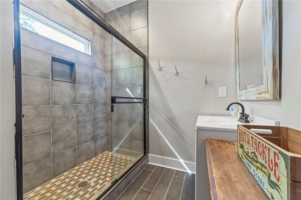 1047 Tranquility Lane Hartwell, GA 30643