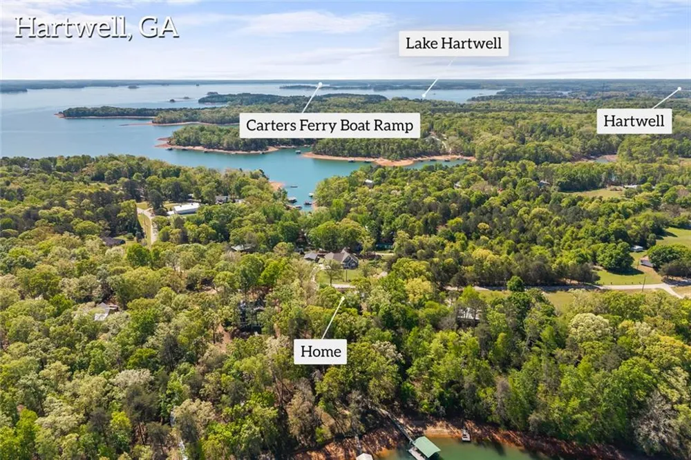 1047 Tranquility Lane Hartwell, GA 30643