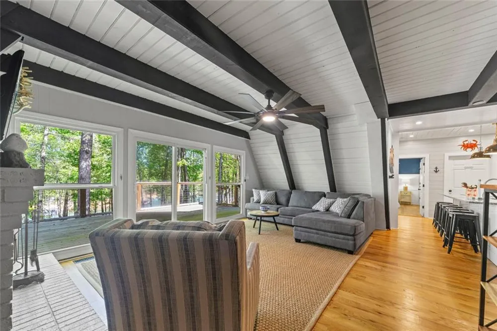 1047 Tranquility Lane Hartwell, GA 30643