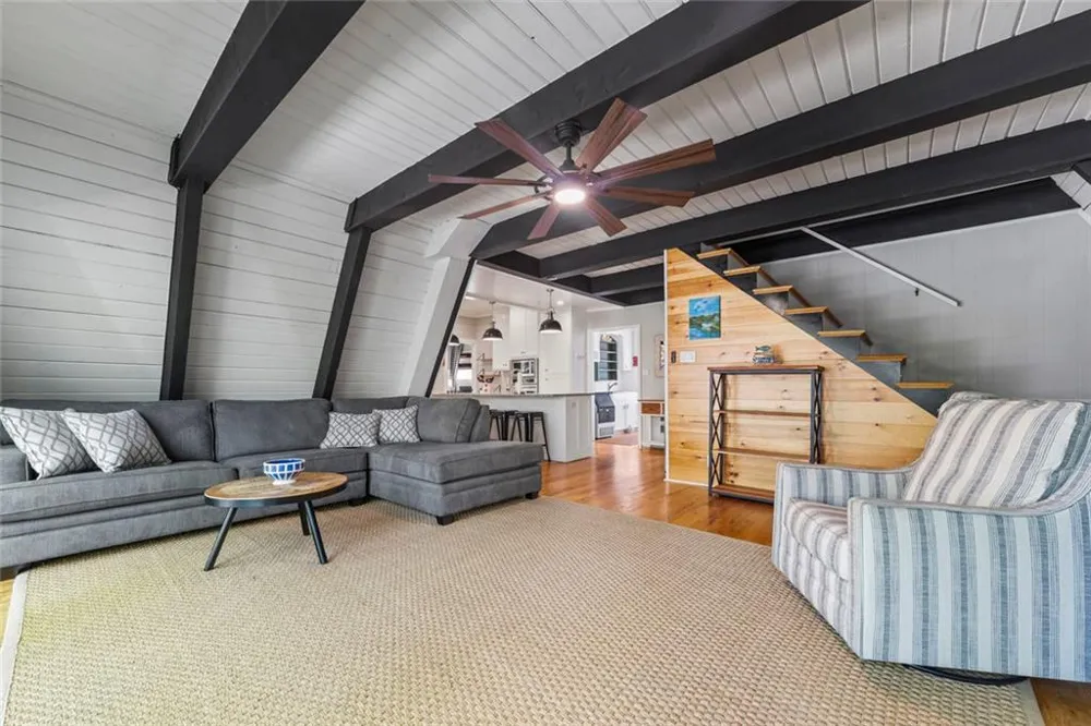 1047 Tranquility Lane Hartwell, GA 30643