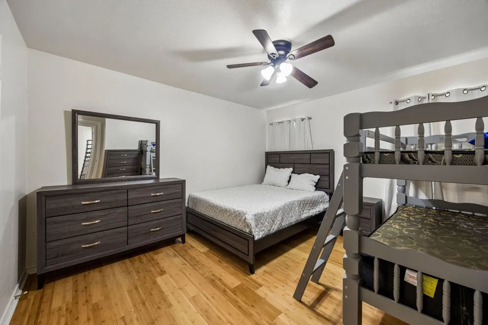 4706 Creekview Lane Balch Springs, TX 75180