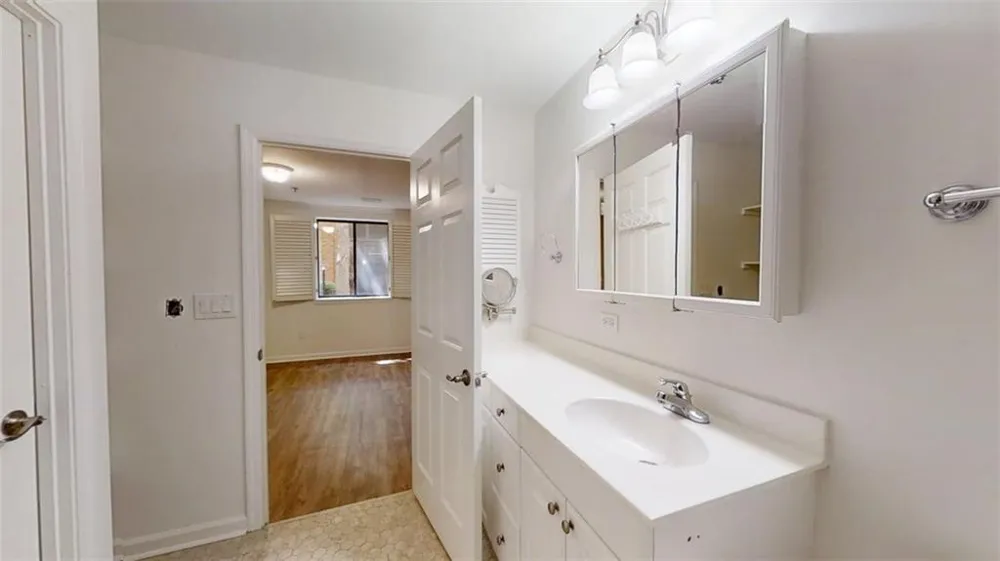 300 Johnson Ferry Road NE #A112 Sandy Springs, GA 30328
