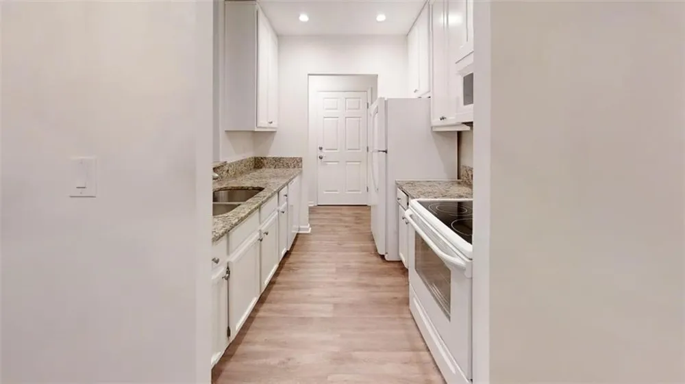 300 Johnson Ferry Road NE #A112 Sandy Springs, GA 30328